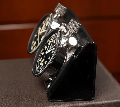 Montecarlo-Double-Watch-012025_07