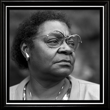 Paulette-D-Frame