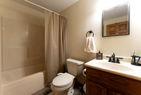 Caitlin_Spriggs_McHenry_Cabin_016