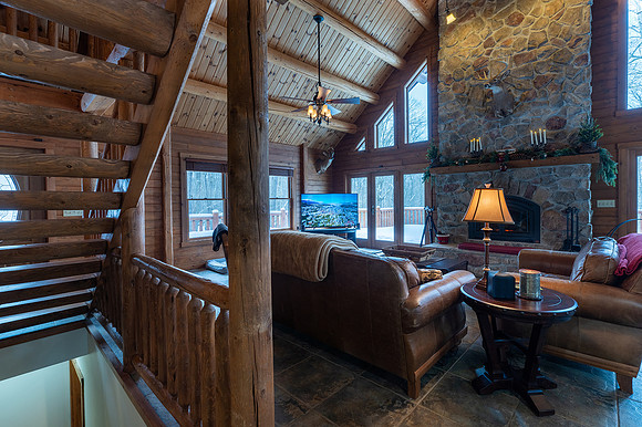 Caitlin_Spriggs_McHenry_Cabin_038