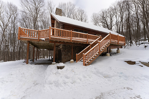 Caitlin_Spriggs_McHenry_Cabin_048