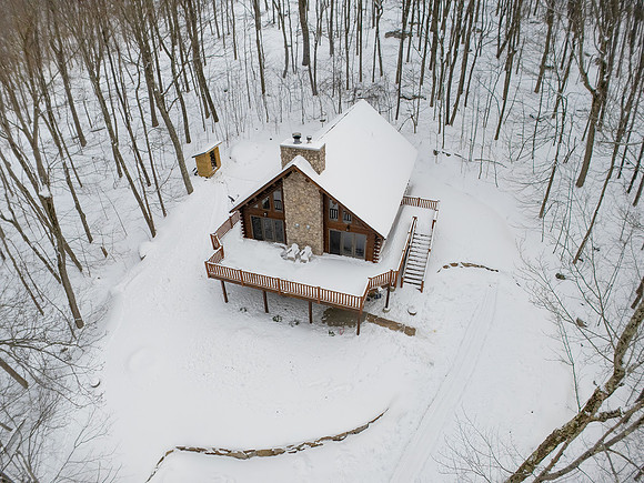 Caitlin_Spriggs_McHenry_Cabin_052
