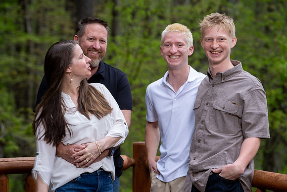 Spriggs_Family_20260510_016