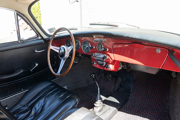 Porsche-C-Coupe-1964_073