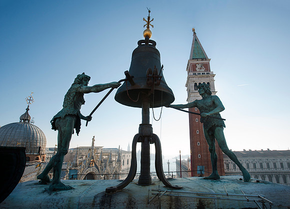 Venice-ClockTowerView01