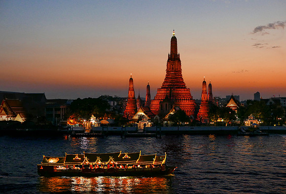 WatArun-Bangkok-LastGlow